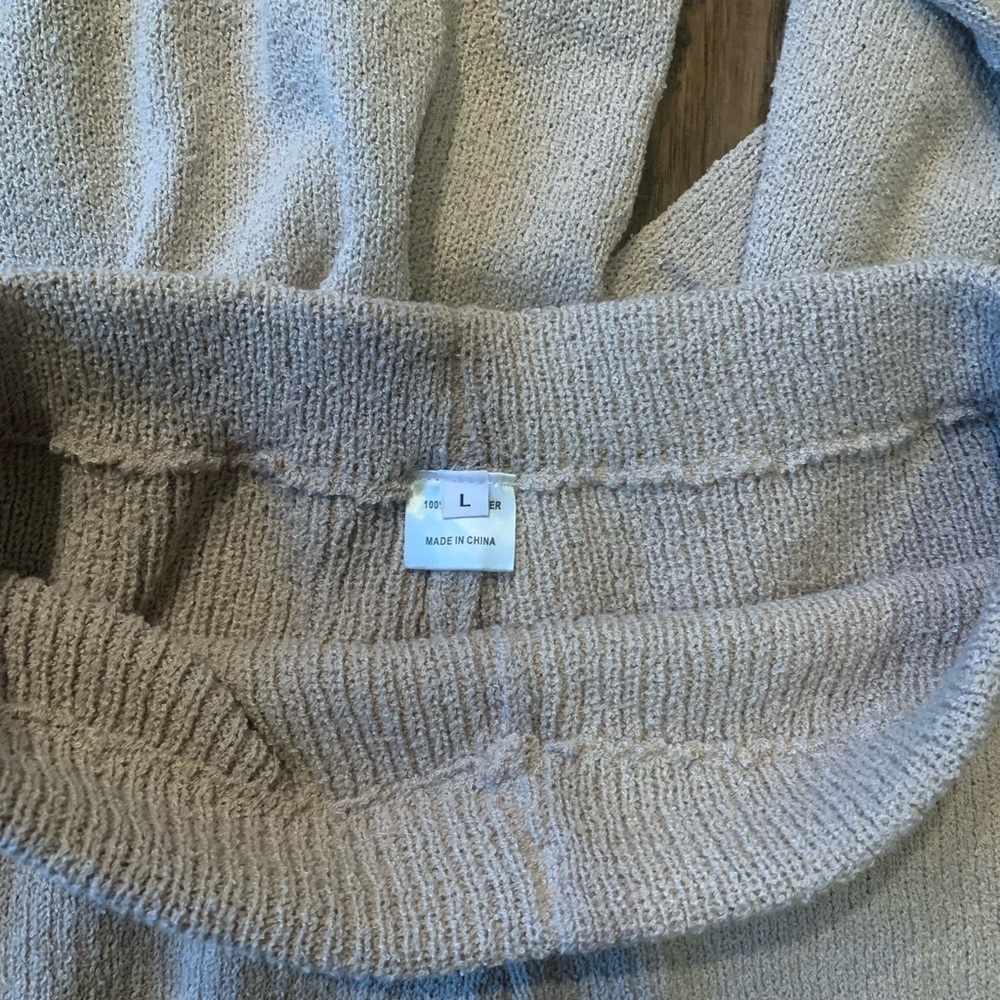 Amazon Knit Sweater and Shorts Set nwot - Picture 2 of 7
